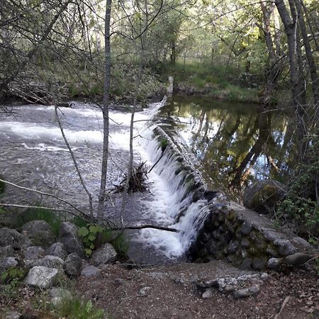 Гостевой дом Zaguan Раскафриа Экстерьер фото